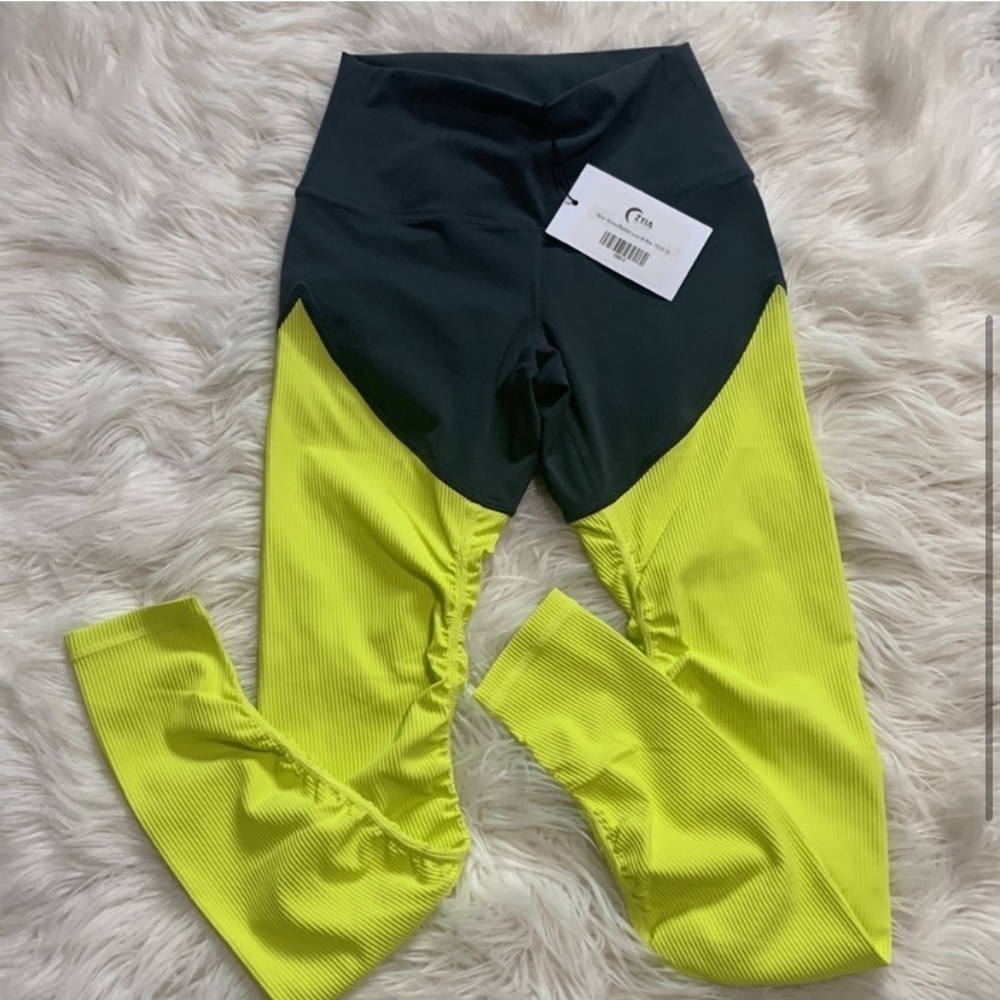 SALE 🛍️ NWT ZYIA 🌙 Storm Parallel Luxe Hi Rise Leggings Womens size 0